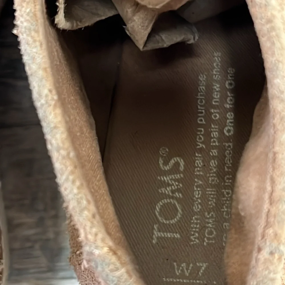 Toms DESERT Women’s Suede Wedge Booties Size 7